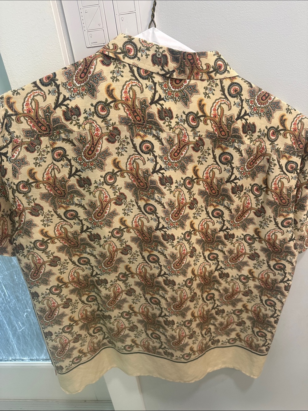 Orlebar Brown Beige Paisley Short-Sleeve Button-Down Shirt - Picture 2 of 5